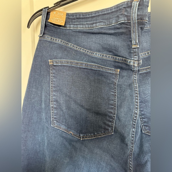 MADEWELL | Petite Curvy High-Rise Skinny Jeans - Picture 6 of 10